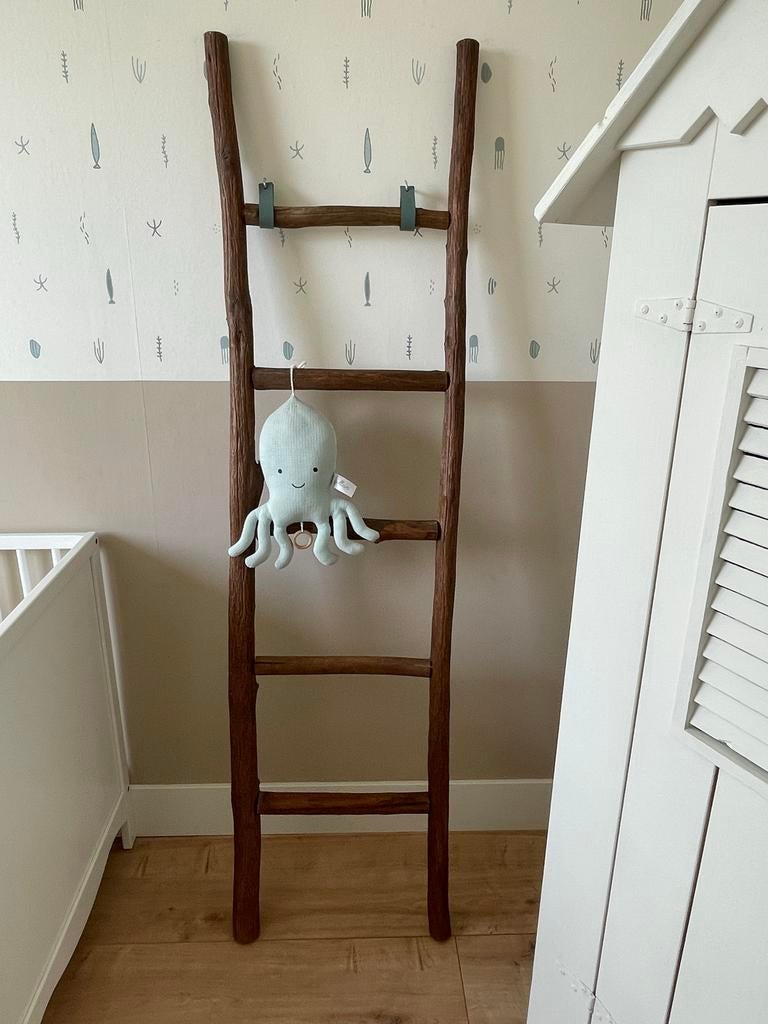 Decoratieve houten ladder/ trap voor babykamer, Ophalen, Hout, Bruin, Landelijk