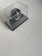 Valentino Rossi motorhelm in vitrine show case, Ophalen, Zo goed als nieuw, Motor
