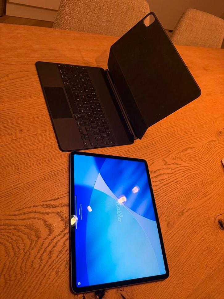iPad Pro 12.9 (M1, 2021) + Magic Keyboard + Apple Pencil, Computers en Software, Apple iPads, Zo goed als nieuw, Apple iPad, 12 inch