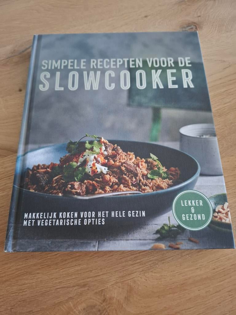 Simpele Recepten voor de Slowcooker - Kookboek, Boeken, Kookboeken, Ophalen of Verzenden, Zo goed als nieuw, Gezond koken