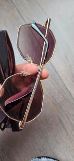 Costes Zonnebril Goudkleurig Nieuw met Hoesje - Trendy Vorm, Ophalen of Verzenden