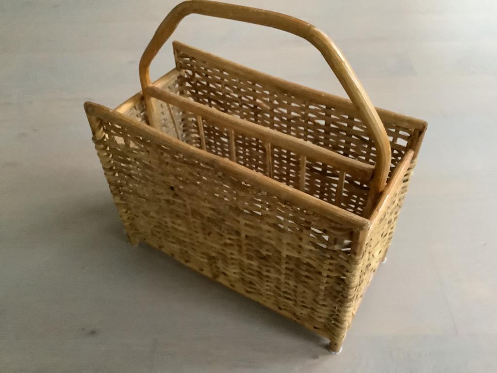 Rieten Rotan Lectuurmand / Tijdschriftenmand, Huis en Inrichting, Ophalen of Verzenden, Gebruikt