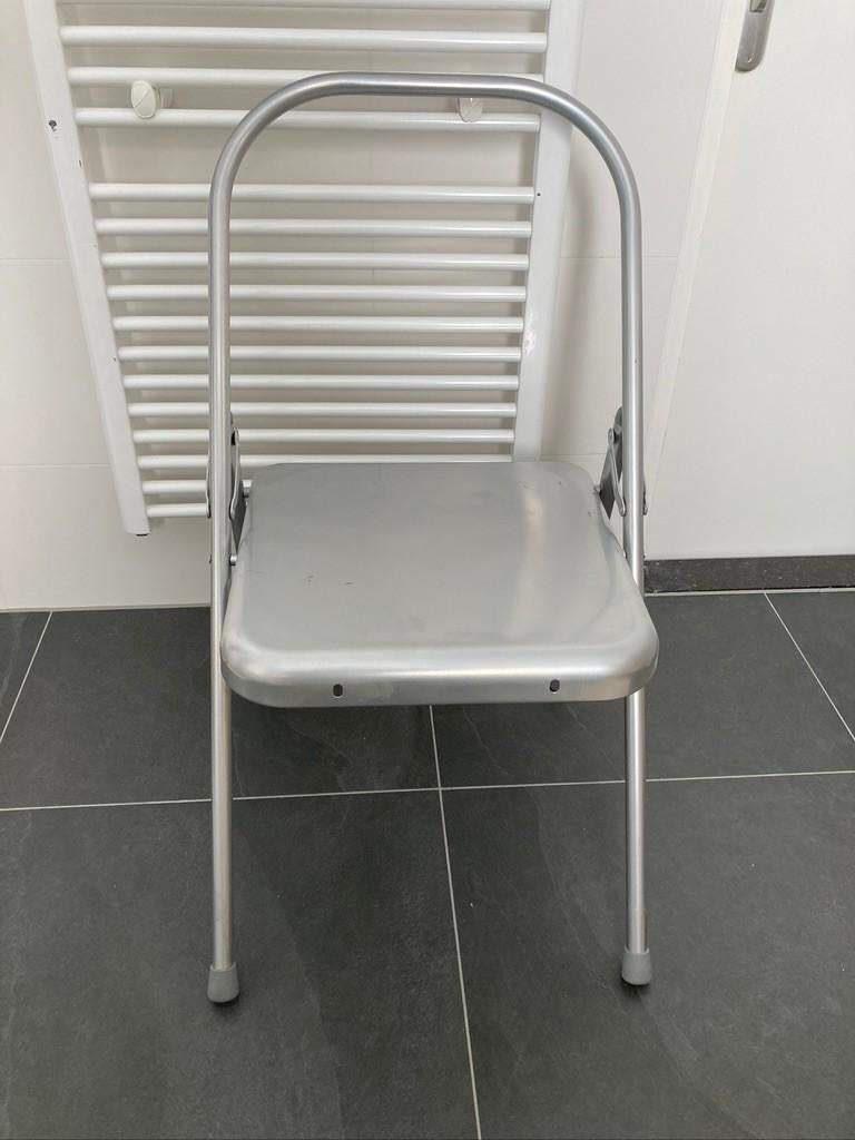 Twee yoga stoelen, Sport en Fitness, Yoga en Pilates, Ophalen of Verzenden, Zo goed als nieuw, Yoga-accessoire