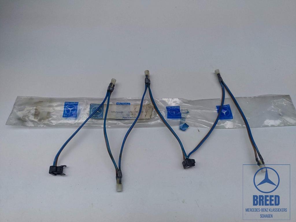 NOS kabelboom kachelbedieningverlichting voor Mercedes W126, -, Nieuw, Ophalen of Verzenden, -