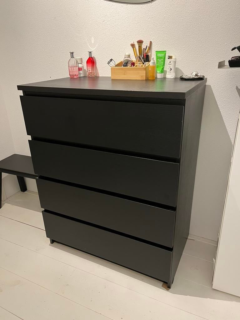 Malm ikea ladekast laden zwart bruin 4 lades, Huis en Inrichting, Kasten | Ladekasten, Zo goed als nieuw, Minder dan 100 cm, 50 tot 100 cm