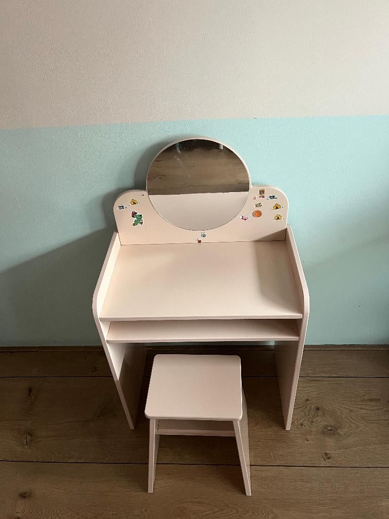 make up tafel kinderen, Ophalen, Zo goed als nieuw, Tafel(s) en Stoel(en)