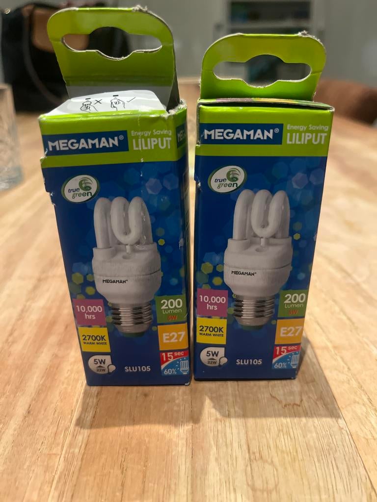 2x Megaman Liliput Spaarlamp E27 5W (22W equivalent), Minder dan 30 watt, Nieuw, Spaarlamp, E27 (groot)