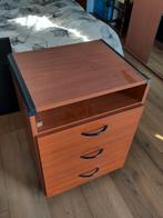 Bureau- of nachtkastje, Huis en Inrichting, Kasten | Ladekasten, Ophalen of Verzenden, 25 tot 50 cm, Minder dan 100 cm