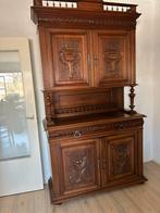 Mechelse kast met kuif, Ophalen