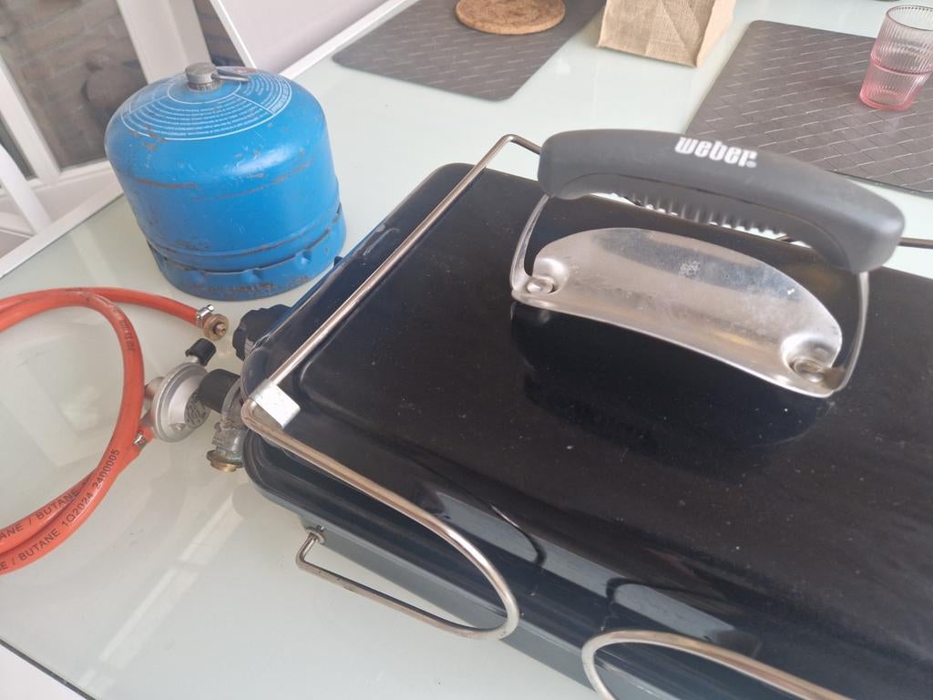 Weber Go Anywhere Gas BBQ + Campingaz fles en slang, Tuin en Terras, Gasbarbecues, Gebruikt, Ophalen of Verzenden