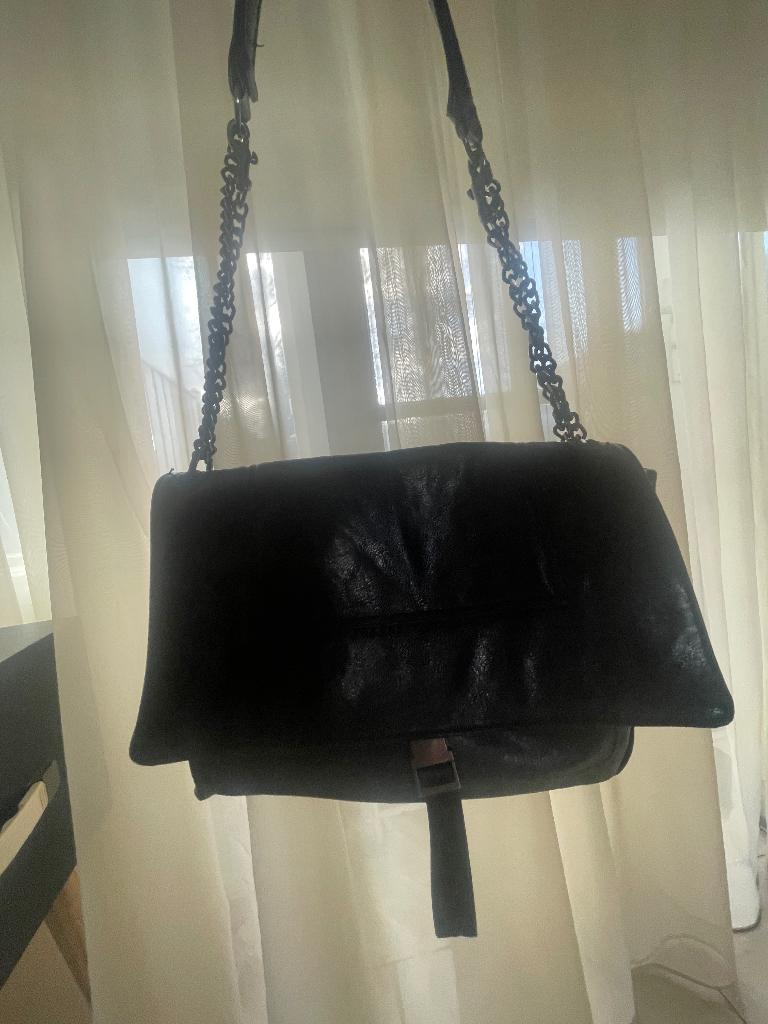 ZARA tas vrouwen, Sieraden, Tassen en Uiterlijk, Tassen | Damestassen, Verzenden, Zo goed als nieuw, Zwart, Schoudertasje