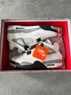 Jordan 4 Retro White Cement maat 43, Kleding | Heren, Schoenen, Wit, Nieuw, Ophalen of Verzenden, Sneakers of Gympen