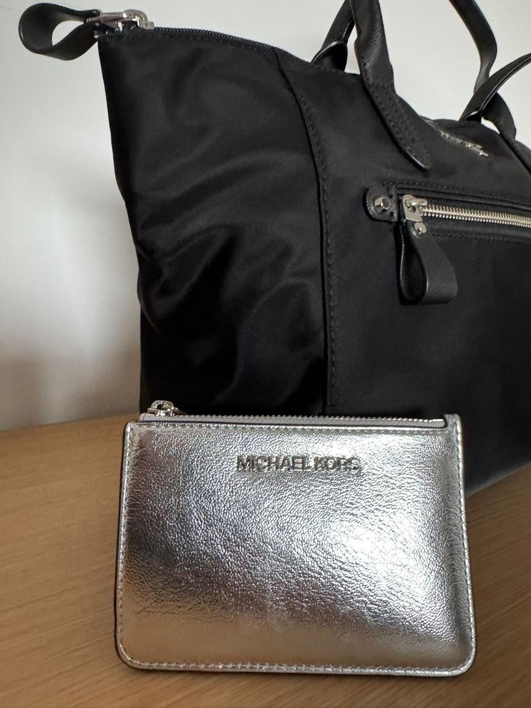 Michael Kors Jet Set Travel Wallet Silver, Ophalen of Verzenden, Nieuw, Overige kleuren, Overige merken