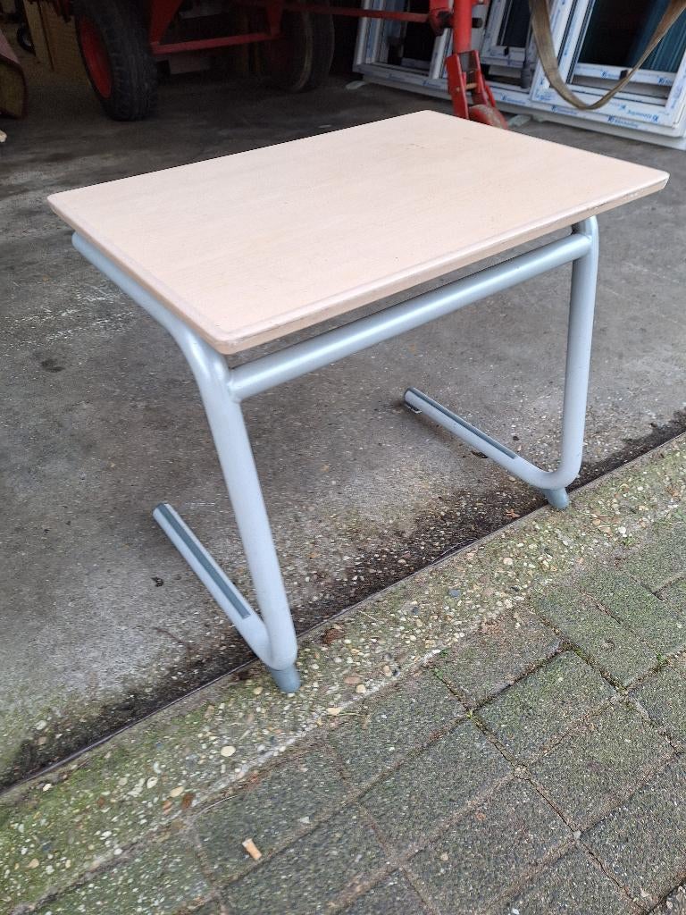 lessenaartje voor kinderen, Ophalen, Zo goed als nieuw, Tafel(s)