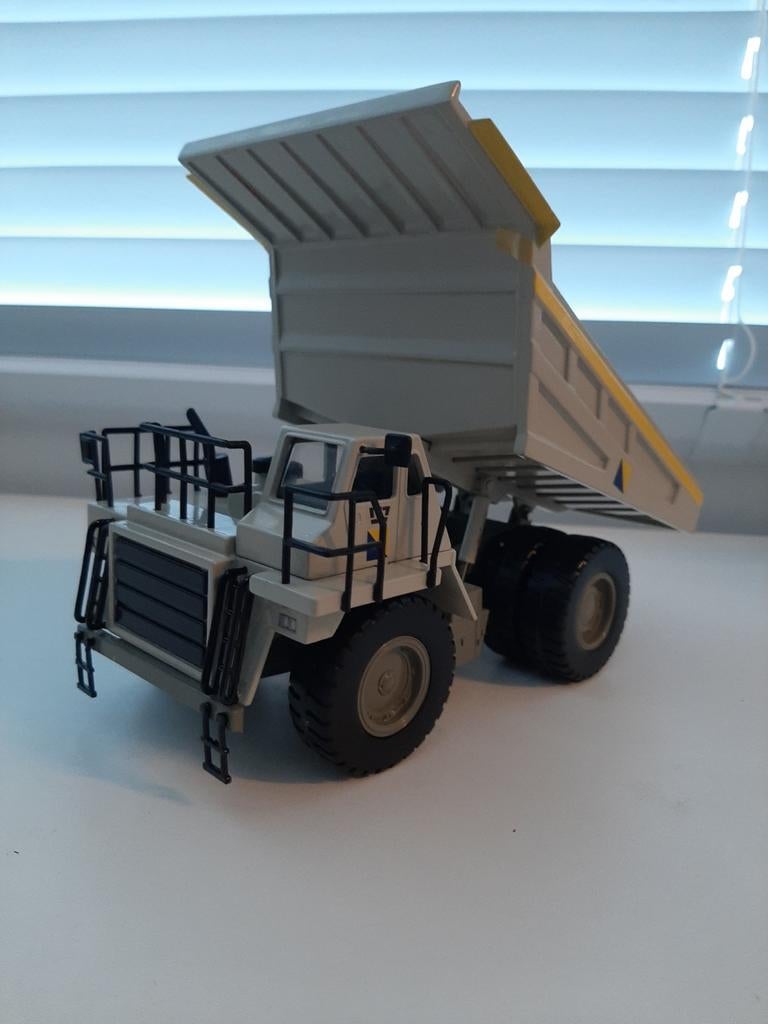 Boskalis Dumper Caterpillar 777d, Ophalen of Verzenden, Nieuw, Bus of Vrachtwagen, Overige merken