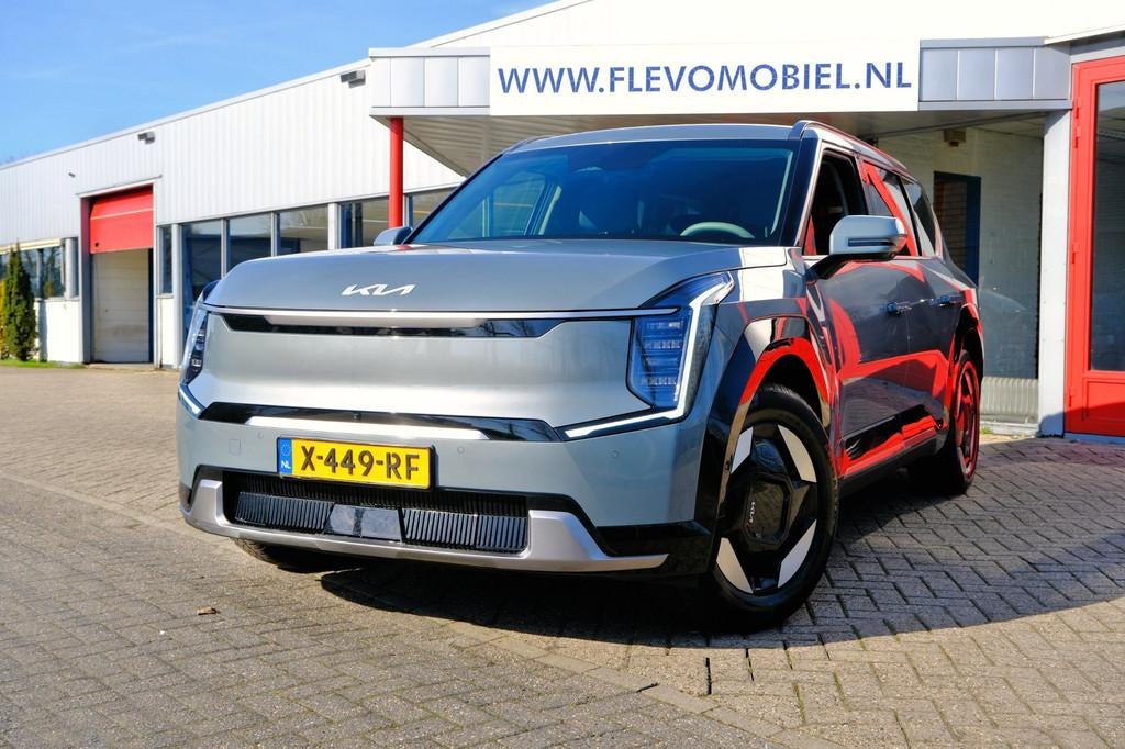 Kia EV9 Air 99.8 kWh Long Range 7-pers Aut. Leder|1e Eig|Nav, Auto's, Kia, Automaat, 124 €/maand, 7 stoelen, Verwarming stoelen achter