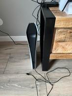 New Ps5 Slim 825Gb (1 week) + 2 controllers, Ophalen of Verzenden, Zo goed als nieuw, Controller