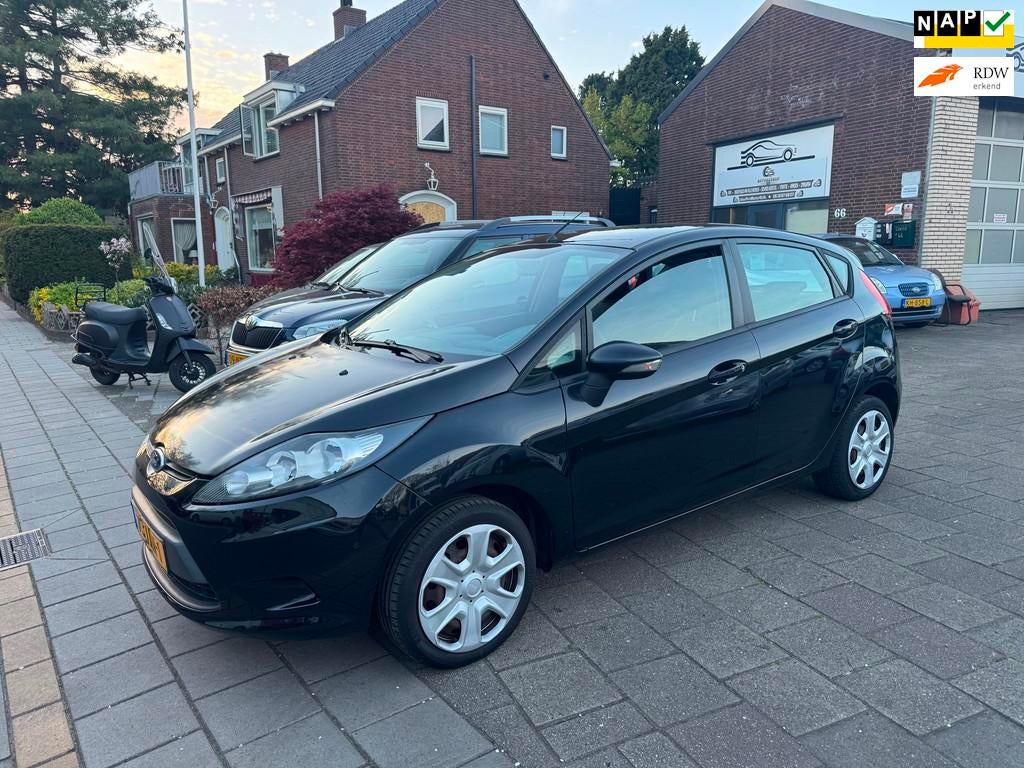 Ford Fiesta 1.25 Limited | 5-deurs | nieuwe APK, Voorwielaandrijving, 1242 cc, 4 cilinders, 60 pk
