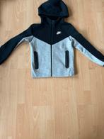 Nike Tech Fleece Vest Zwart/Grijs Maat M (137-147 CM), Ophalen, Zo goed als nieuw, Jongen of Meisje