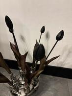 Tulpenvaas met tulpen, Ophalen of Verzenden, Zo goed als nieuw, Zwart