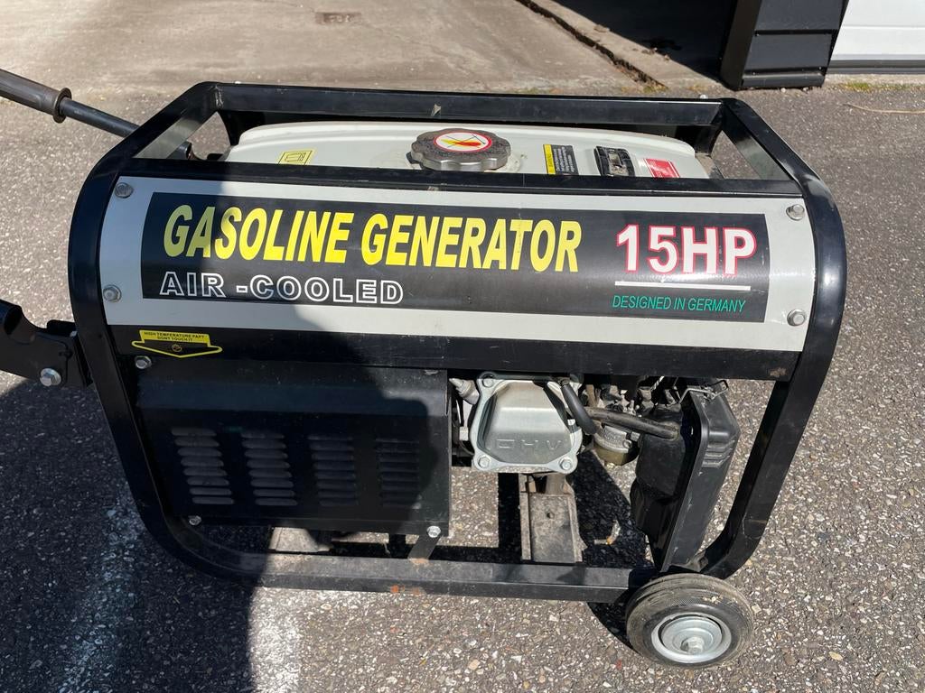 Swiss Kraft SK 8500W Benzine Generator 15HP, Doe-het-zelf en Verbouw, Ophalen, Gebruikt, 10 tot 30 kVA, Benzine