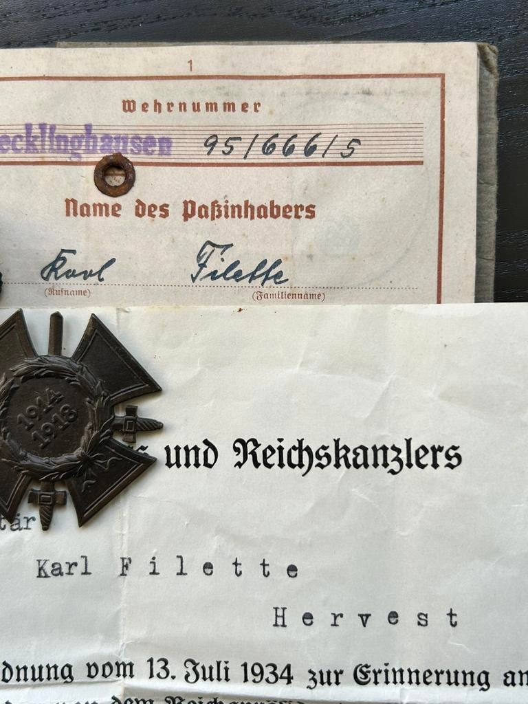 WO2 Wehrpass met Frontkämpfer oorkonde & medaille, Verzamelen, Ophalen of Verzenden, Landmacht, Duitsland, Overige typen