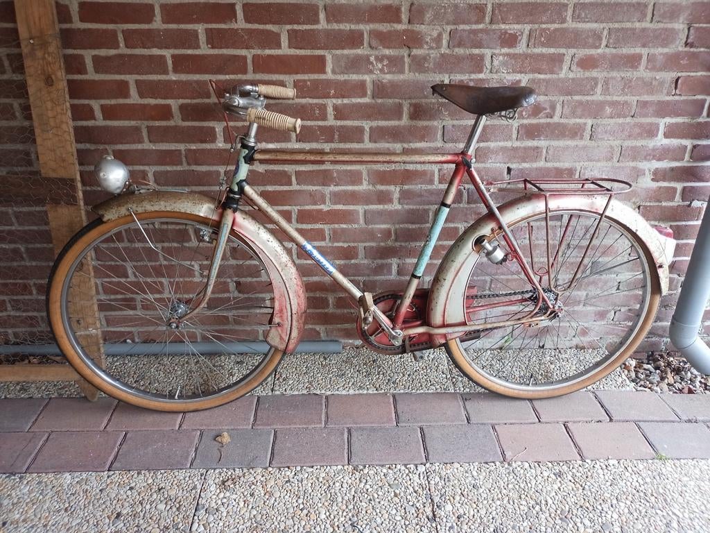 Oldtimer fiets jaren 50 / 60, Fietsen en Brommers, Fietsen | Oldtimers, Ophalen