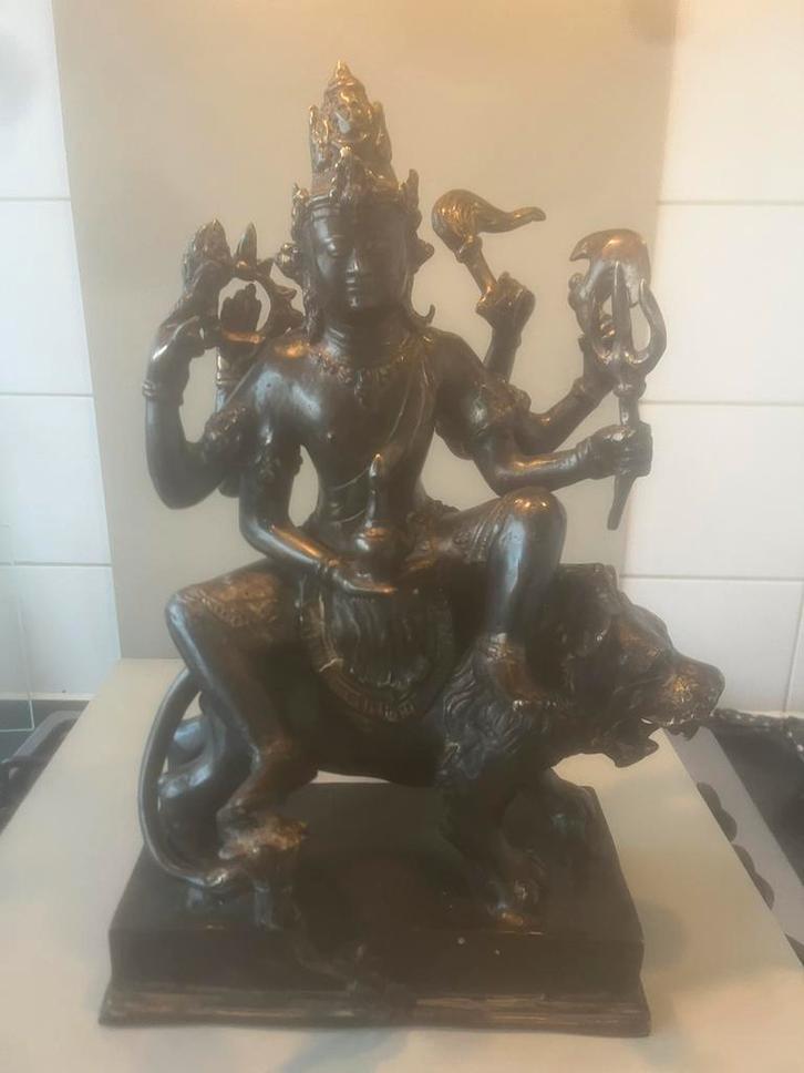 Mooi bronzen beeld van Durga op tijger, Antiek en Kunst, Kunst | Beelden en Houtsnijwerken, Ophalen of Verzenden