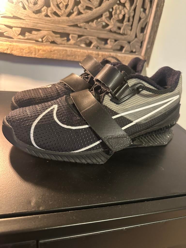 Nike Romaleos 4 weightlifting schoenen maat 44, Ophalen of Verzenden, Zo goed als nieuw, Jongetje of Meisje, Schoentjes
