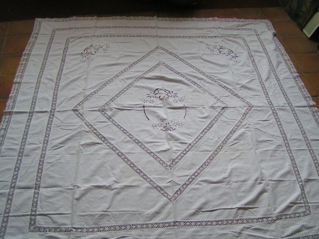 antieke sprei of tafelkleed met kant nr MM 528, Antiek en Kunst, Verzenden