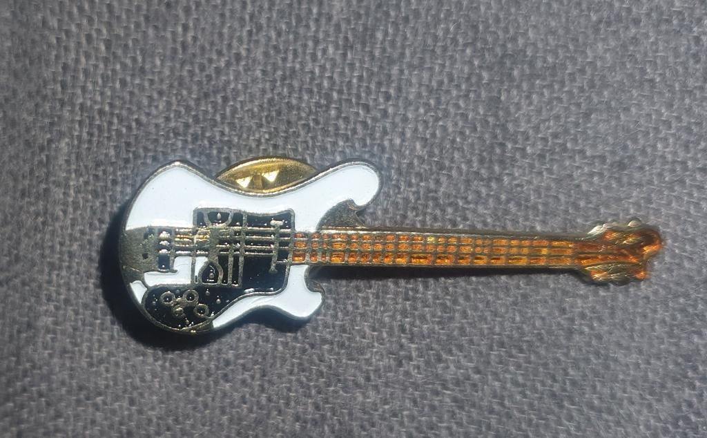 Grappige Badge De Lopertjes Pin Met Vlindersluiting - Het Nijmeegs