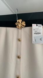 Nieuwe rok riom wit met split voor en gouden knopen S, Wit, Nieuw, Ophalen of Verzenden, Maat 36 (S)