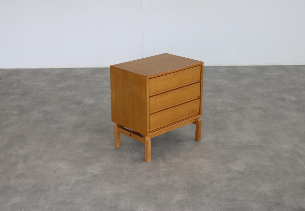 vintage |adenkast | kast | jaren 60 | Zweeds, Gebruikt, ., Eikenhout, 3 of 4 laden