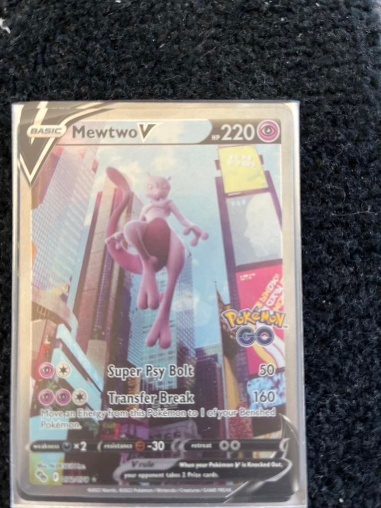 Pokemonkaart Mewtwo V-kaart - Pokémon GO set, Ophalen of Verzenden, Gebruikt, Losse kaart, Foil