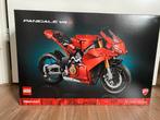 LEGO Technic Ducati Panigale V4 R - Nieuw in doos, 1:50 of kleiner, Overige typen, Nieuw, Ophalen