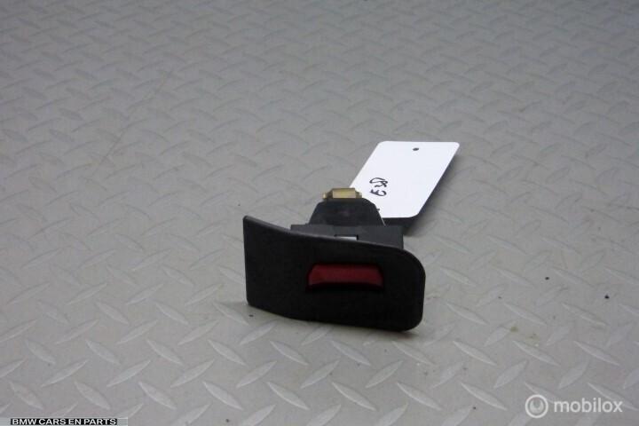 Gordelslot BMW 7-serie E38 ('92-'01) achter zijde div aanw, Gebruikt, Ophalen of Verzenden, BMW, BMW