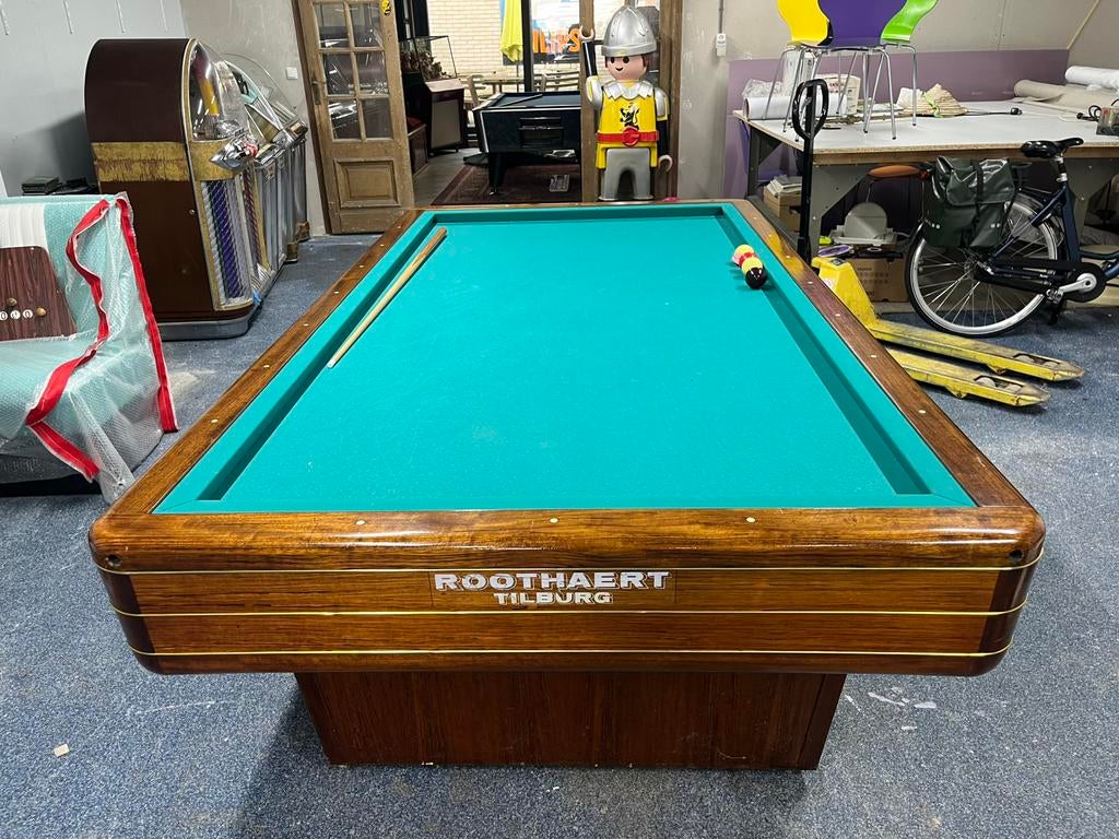 Wedstrijd biljart.  Met verwarming, Ophalen of Verzenden, Zo goed als nieuw, Biljarttafel