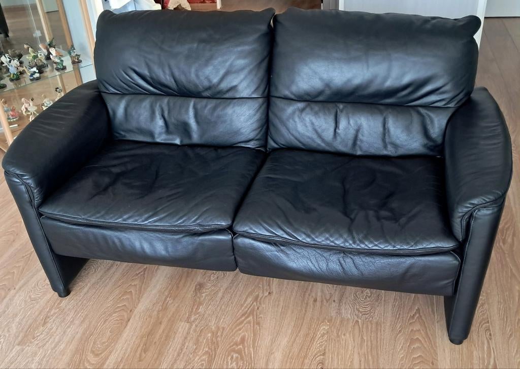 Montel Leren bank 2 persoons (zo goed als nieuw), Huis en Inrichting, Banken | Bankstellen, Ophalen, 150 tot 200 cm, Tweepersoons