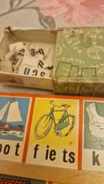 Leesplankje jaren 50, Ophalen of Verzenden