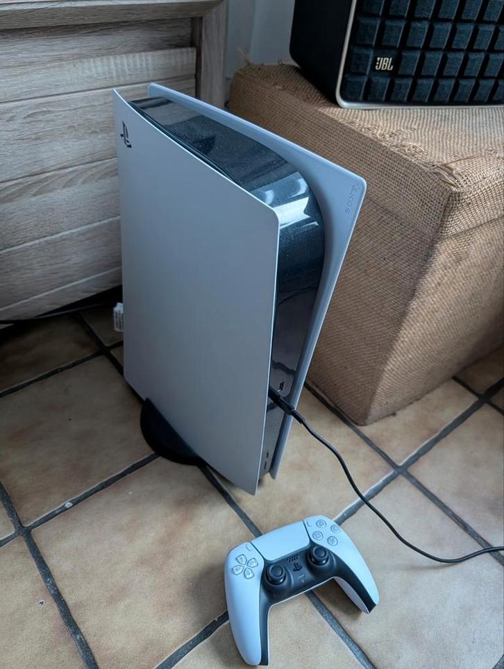 Sony PlayStation 5 te koop, Spelcomputers en Games, Spelcomputers | Sony PlayStation 5, Zo goed als nieuw, Ophalen