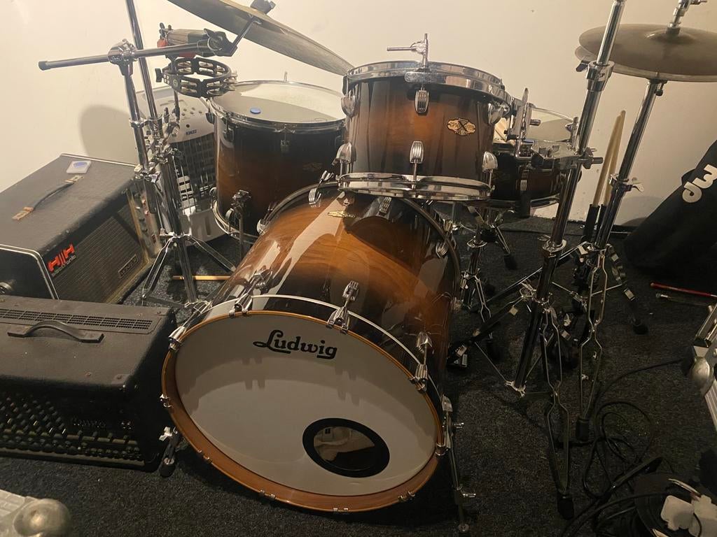 Ludwig drumkit ,Epic X compleet met statieven en cymbals, Muziek en Instrumenten, Ophalen, Ludwig drums, Www.ludwigdrums.com, Zo goed als nieuw