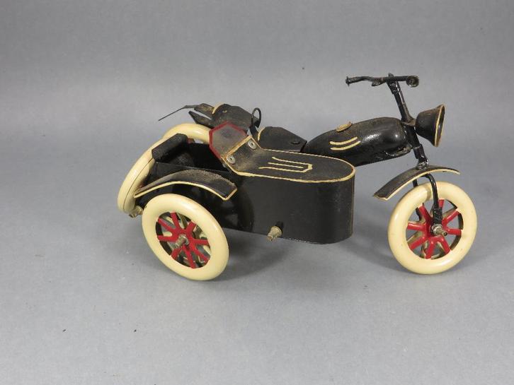 Blikken motor met zijspan, Antiek en Kunst, Antiek | Speelgoed, Ophalen of Verzenden