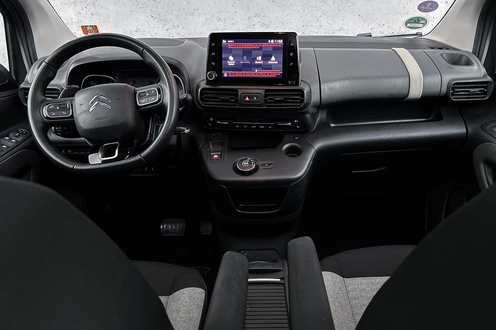 Citroën Berlingo 1.2 PureTech Shine | Trekhaak | Camera | P, Gebruikt, Euro 6, 1199 cc, 3 cilinders