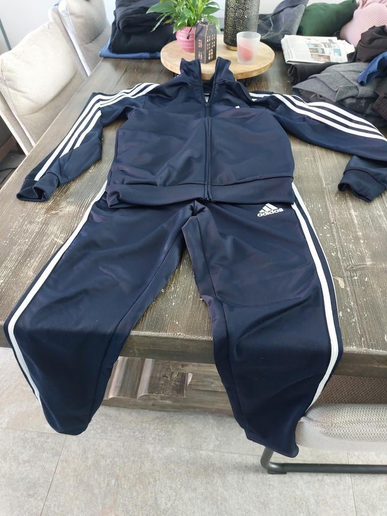 Adidas pak, Kleding | Heren, Overige Herenkleding, Ophalen of Verzenden, Zo goed als nieuw