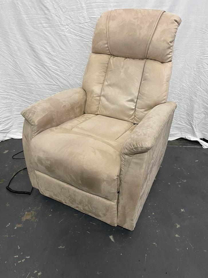 Elektrische sta op / relax stoel T.E.A.B, Huis en Inrichting, Fauteuils, Gebruikt, 50 tot 75 cm, 75 tot 100 cm, Ophalen