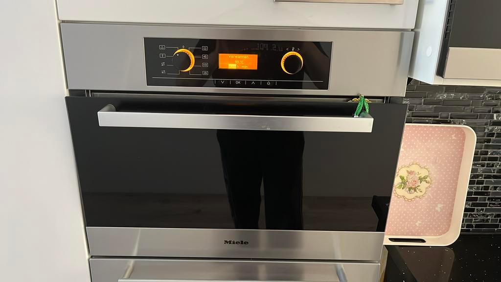 Miele STOOMOVEN nooit gebruikt!!!!, Witgoed en Apparatuur, Ovens, Ophalen, Zo goed als nieuw, 45 tot 60 cm