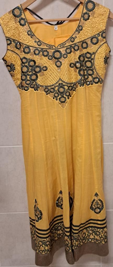 Bollywood Broekpak, Kleding | Dames, Jumpsuits, Ophalen of Verzenden, Nieuw, Maat 38/40 (M)