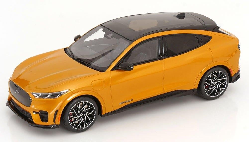OttoMobile 1:18 Ford Mustang Mach E GT Performance 2021 geel, Ophalen of Verzenden, Nieuw, Auto, OttOMobile