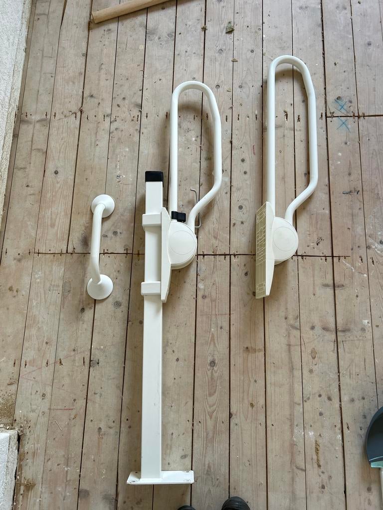 Linido beugels voor wc, Ophalen, Gebruikt