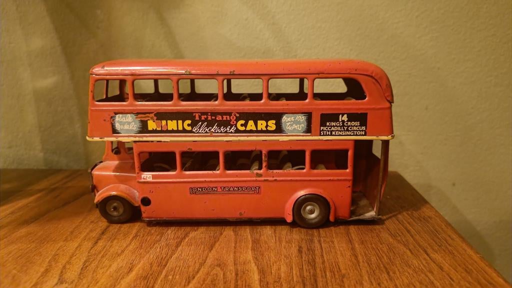 Tri-ang Minic 60M dubbeldekker bus, Verzamelen, Speelgoed, Ophalen of Verzenden, Gebruikt